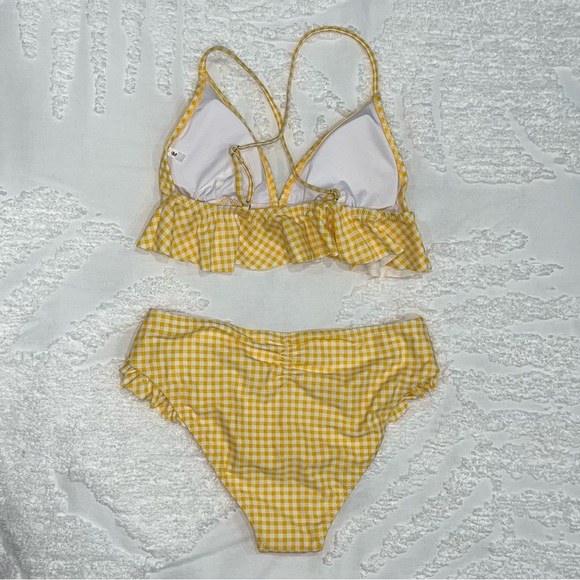 Cupshe Bikini - Picture 2 of 4